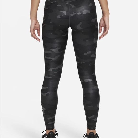 Nike Dri-Fit One Black and Gray Camo Leggings XL - Picture 3 of 8